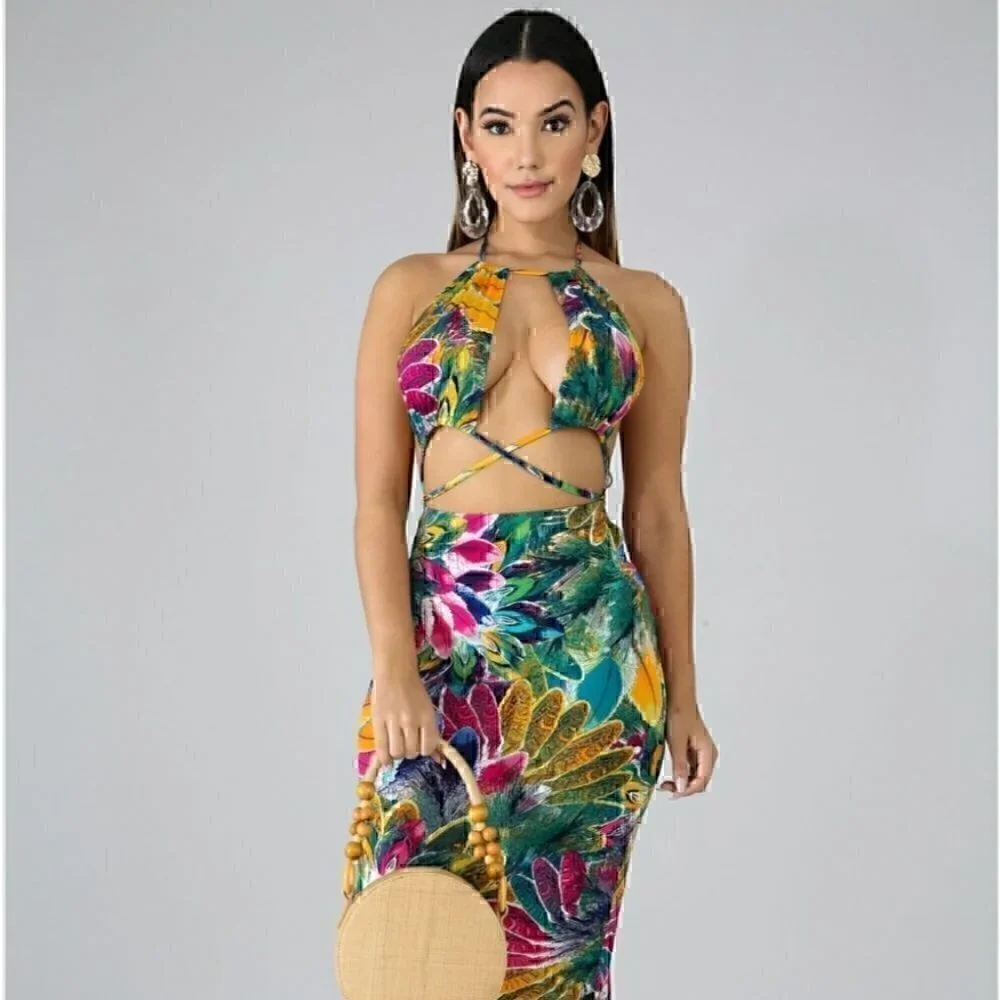 Goodtime Feathers Maxi Dress - Picture 4 of 6